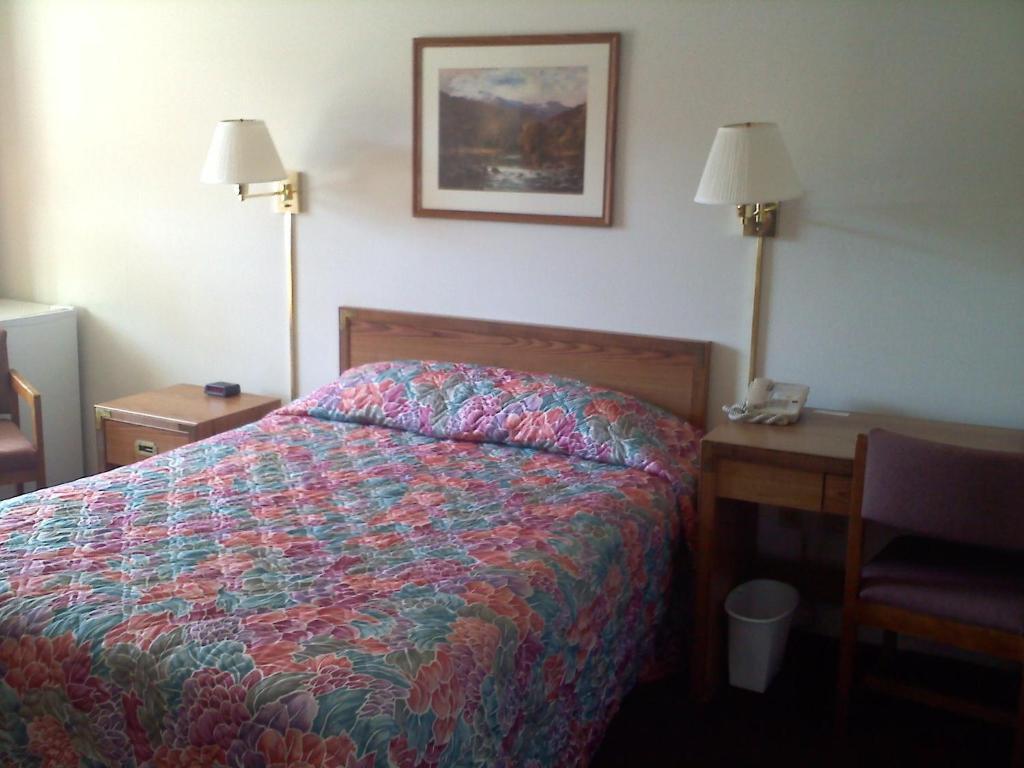 Carriage House Motor Inn Lake Placid Room photo